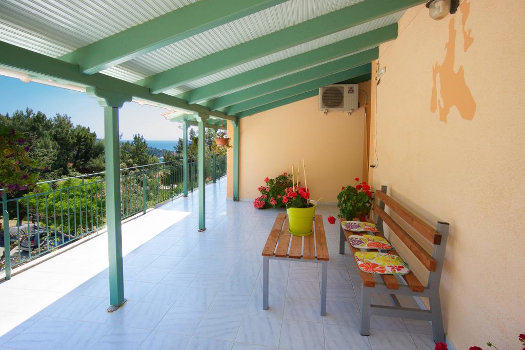 Maria Apartments Λουρδάτα Εξωτερικό φωτογραφία