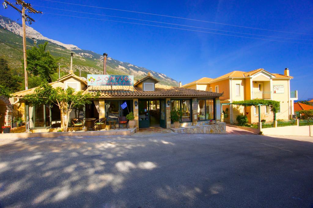 Maria Apartments Λουρδάτα Εξωτερικό φωτογραφία