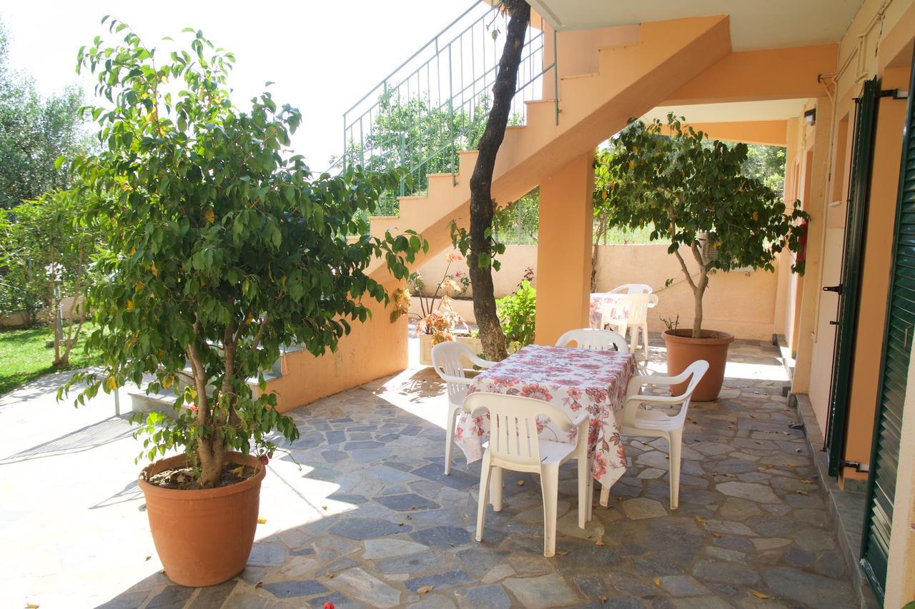 Maria Apartments Λουρδάτα Εξωτερικό φωτογραφία